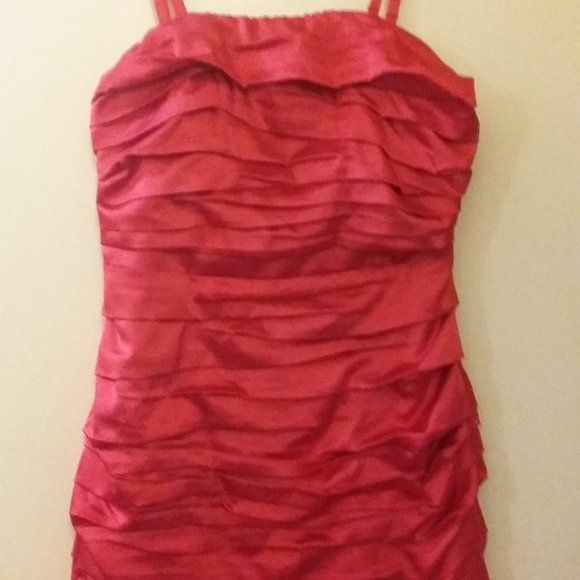 Express Ruched Dress 0 - Picture 2 of 5